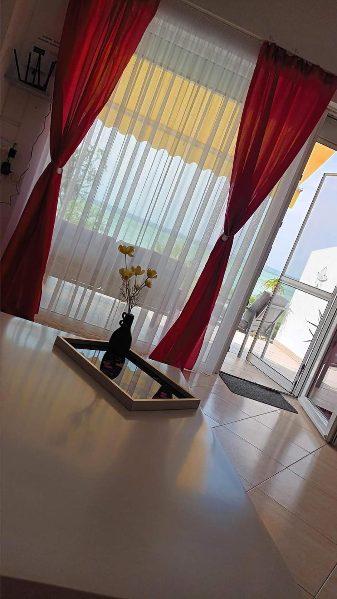 Apus De Soare Apartment مامايا المظهر الخارجي الصورة